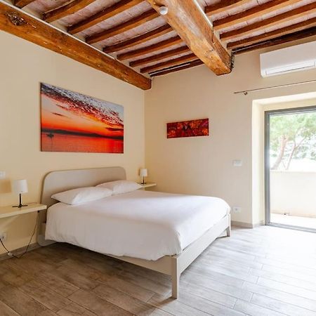 The View - Sunset & Relax - Suite - Appartamenti Vista Lago Passignano sul Trasimeno Buitenkant foto