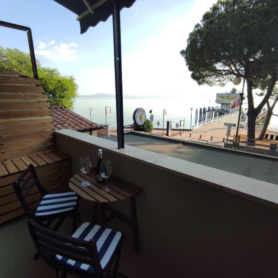 The View - Sunset & Relax - Suite - Appartamenti Vista Lago Passignano sul Trasimeno Buitenkant foto