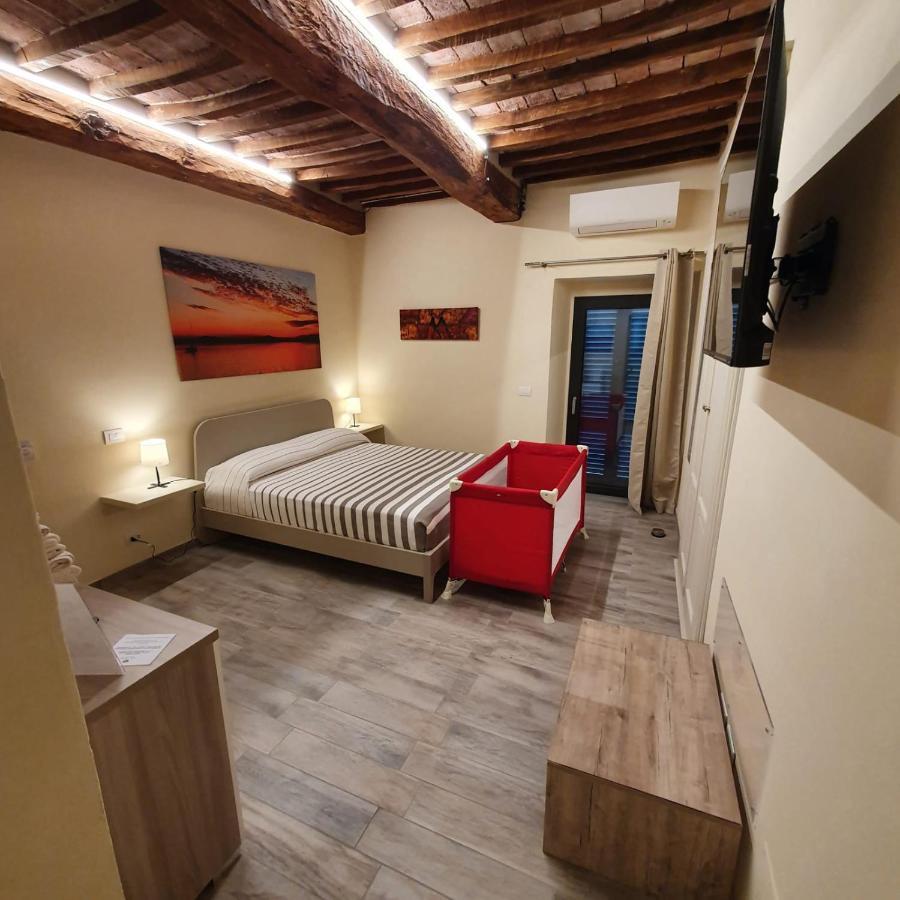 The View - Sunset & Relax - Suite - Appartamenti Vista Lago Passignano sul Trasimeno Buitenkant foto