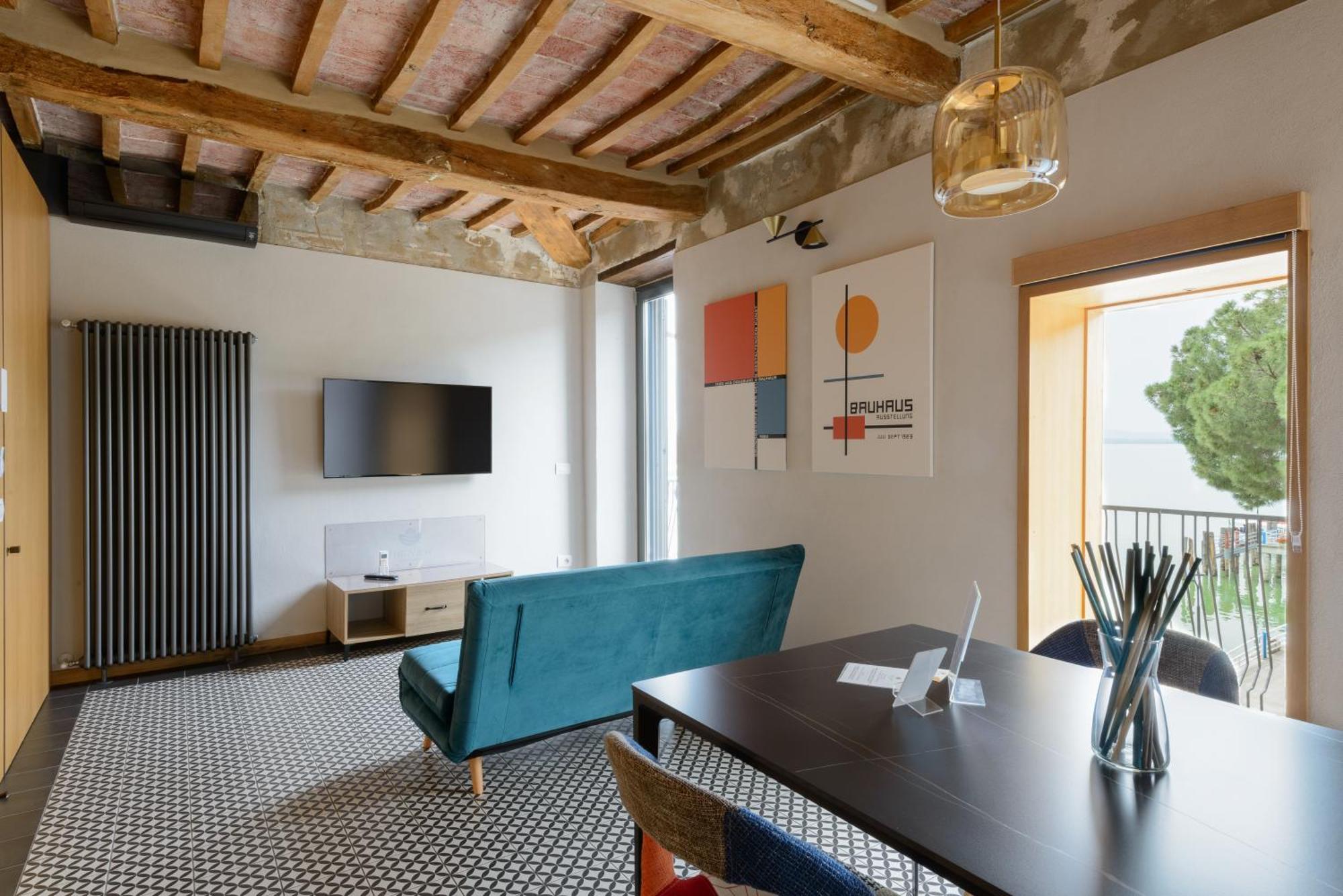 The View - Sunset & Relax - Suite - Appartamenti Vista Lago Passignano sul Trasimeno Buitenkant foto